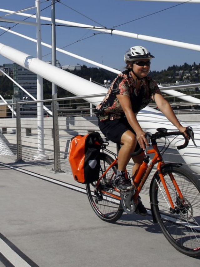 Why Kakaʻako Is Perfect for Car-Free Living in Honolulu